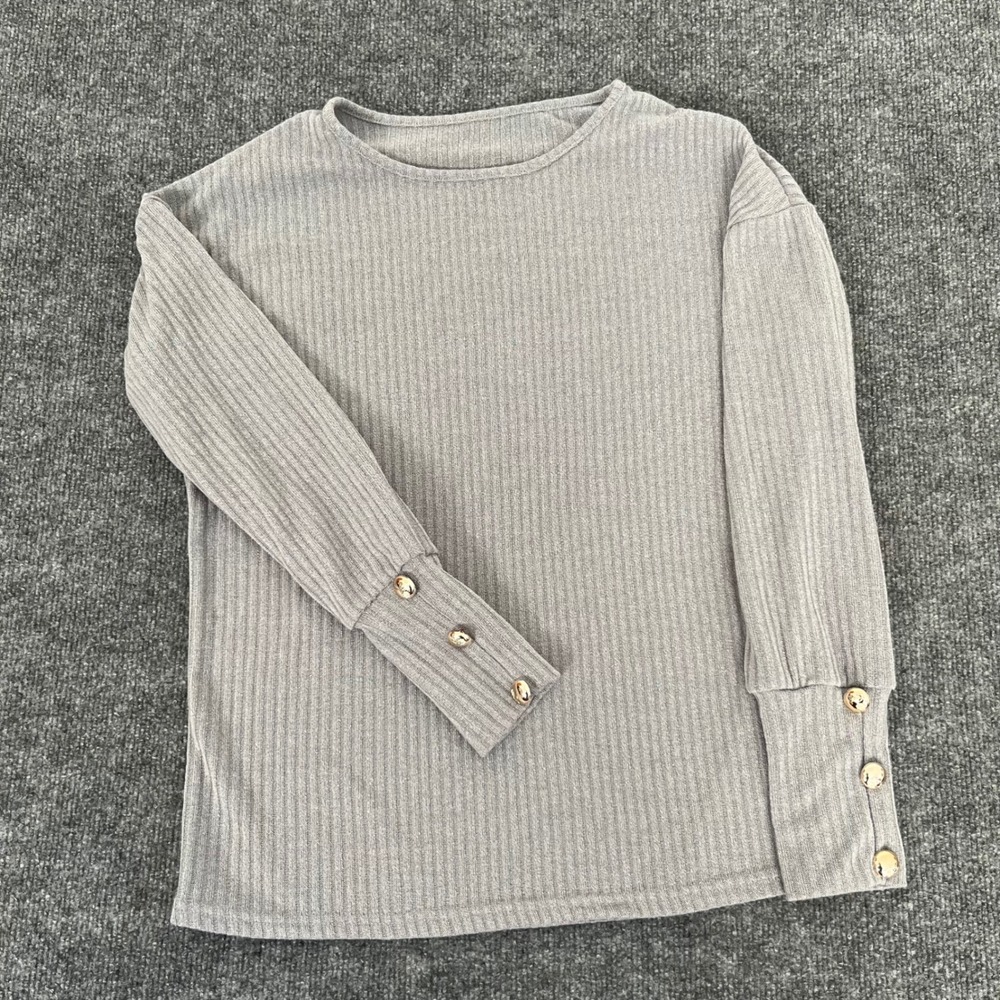 Gray Ribbed Knit Long Sleeve Top Gold Button Cuff Detail Size M
